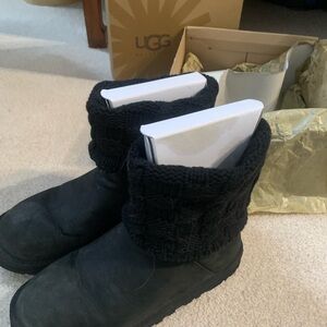 UGG Black Boots Cassidee 8 leather knit in box, cards, tissue, authentic.